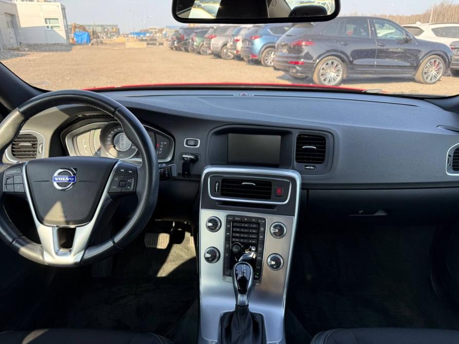 Volvo S60 II Рестайлинг Санкт-Петербург  - изображение 9