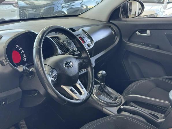 Kia Sportage III с пробегом 2013 года, цена 1 349 000 рублей, 204767 км, внедорожник, Автокод Объявления