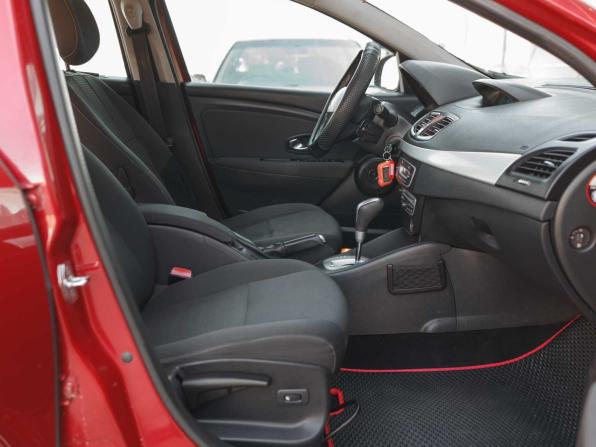 Renault Fluence I с пробегом 2010 года, цена 465 000 рублей, 517308 км, седан, Автокод Объявления