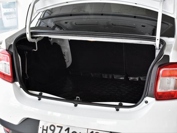 Renault Logan II Рестайлинг с пробегом 2021 года, цена 929 000 рублей, 235848 км, седан, Автокод Объявления