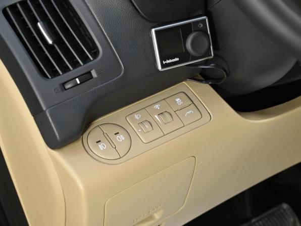 Hyundai H-1 II Рестайлинг 2 с пробегом 2019 года, цена 2 549 000 рублей, 115000 км, минивэн, Автокод Объявления
