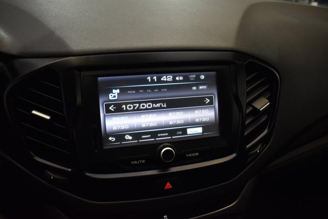 Lada (ВАЗ) Vesta I с пробегом 2018 года, цена 910 000 рублей, 150007 км, универсал, Автокод Объявления