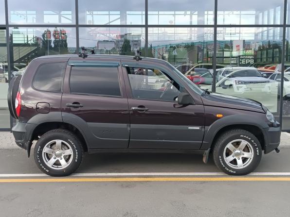 Chevrolet Niva I Рестайлинг с пробегом 2010 года, цена 390 000 рублей, 172613 км, внедорожник, Автокод Объявления