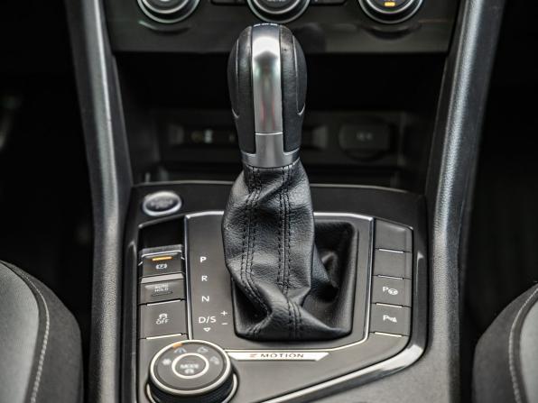 Volkswagen Tiguan II с пробегом 2017 года, цена 2 198 000 рублей, 184121 км, внедорожник, Автокод Объявления