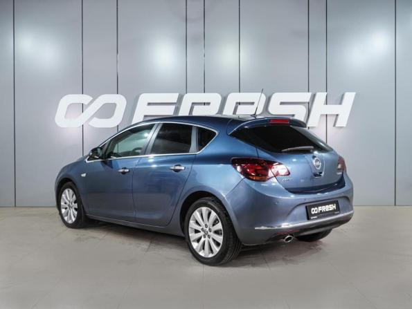 Opel Astra J Рестайлинг с пробегом 2013 года, цена 911 000 рублей, 160099 км, хэтчбек, Автокод Объявления