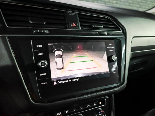 Volkswagen Tiguan II с пробегом 2018 года, цена 2 550 000 рублей, 125703 км, внедорожник, Автокод Объявления