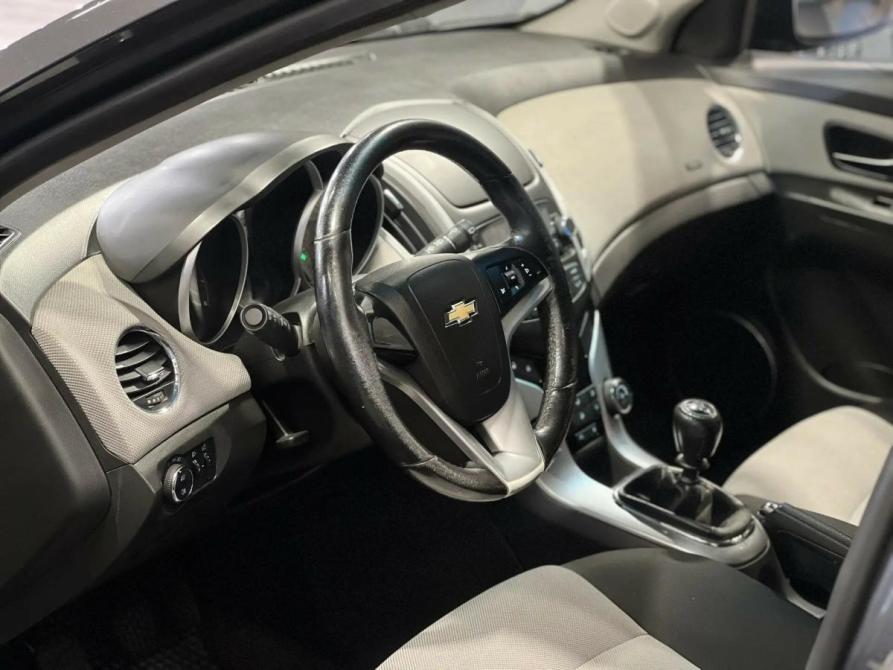 Chevrolet Cruze I Рестайлинг Екатеринбург  - изображение 10