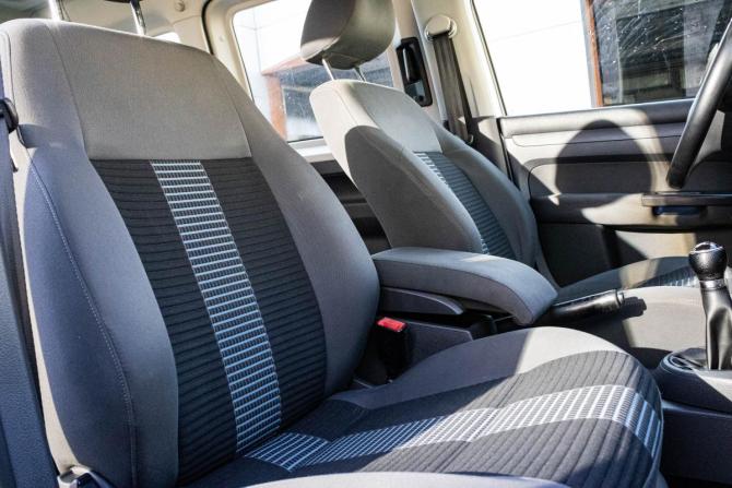 Volkswagen Caddy III Рестайлинг с пробегом 2013 года, цена 1 000 000 рублей, 175350 км, минивэн, Автокод Объявления
