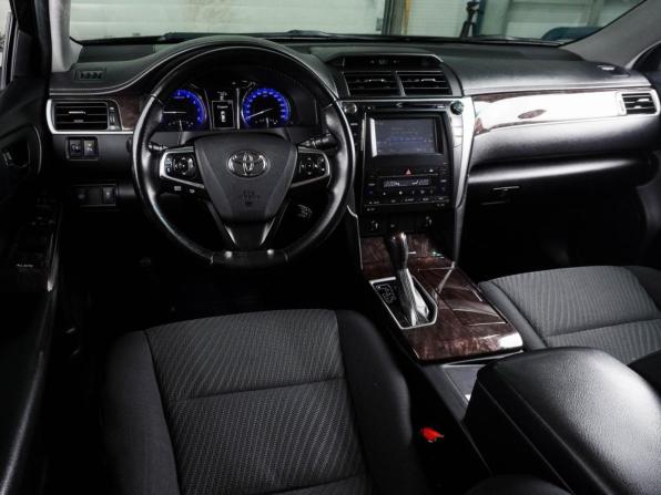 Toyota Camry VII (XV50) Рестайлинг с пробегом 2017 года, цена 1 702 000 рублей, 288041 км, седан, Автокод Объявления