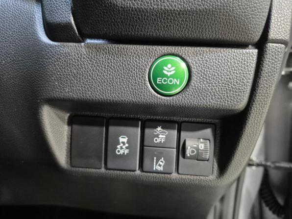 Honda Fit III Рестайлинг с пробегом 2019 года, цена 1 239 000 рублей, 88900 км, хэтчбек, Автокод Объявления