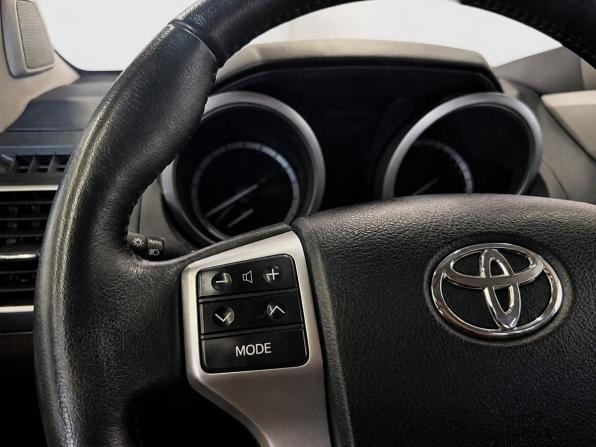 Toyota Land Cruiser Prado 150 Series Рестайлинг 1 с пробегом 2014 года, цена 3 699 000 рублей, 113913 км, внедорожник, Автокод Объявления