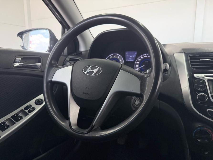 Hyundai Solaris I Уфа  - изображение 8