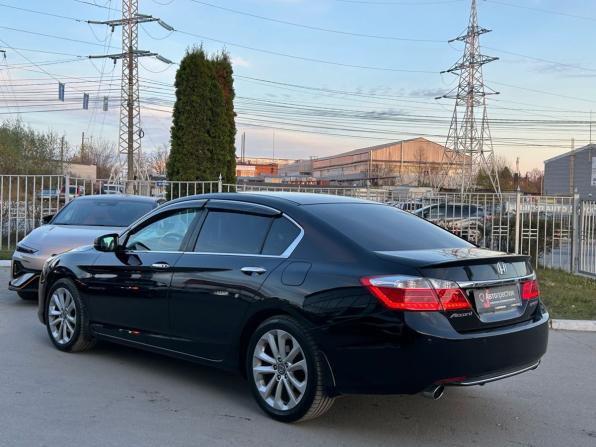 Honda Accord IX с пробегом 2013 года, цена 1 330 000 рублей, 281904 км, седан, Автокод Объявления