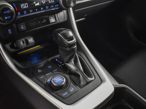Toyota RAV4 V (XA50) с пробегом 2019 года, цена 3 149 000 рублей, 79592 км, внедорожник, Автокод Объявления