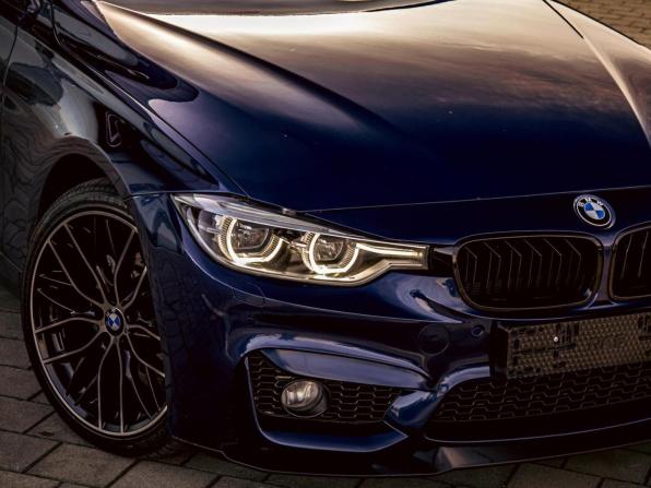 BMW 3 серии VI (F3x) Рестайлинг с пробегом 2018 года, цена 2 025 000 рублей, 101000 км, седан, Автокод Объявления