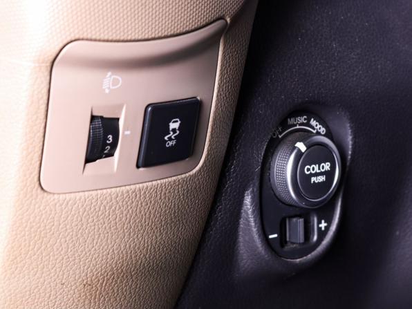 Kia Soul I Рестайлинг с пробегом 2013 года, цена 849 000 рублей, 277133 км, хэтчбек, Автокод Объявления