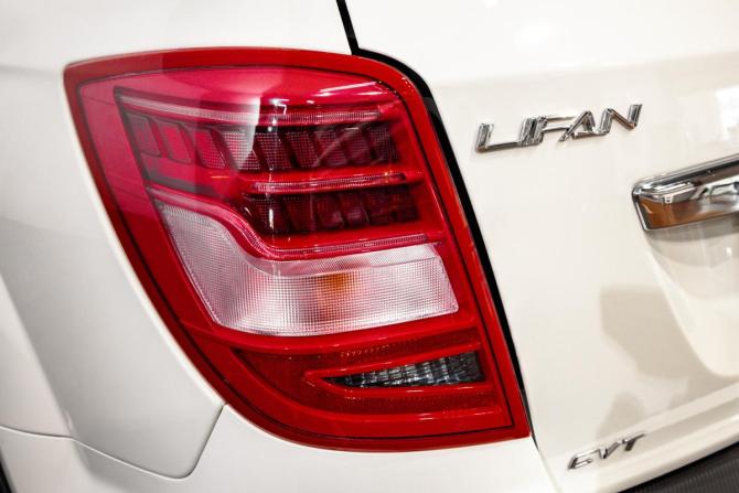 Lifan X60 I Рестайлинг 2 с пробегом 2017 года, цена 849 000 рублей, 143000 км, внедорожник, Автокод Объявления