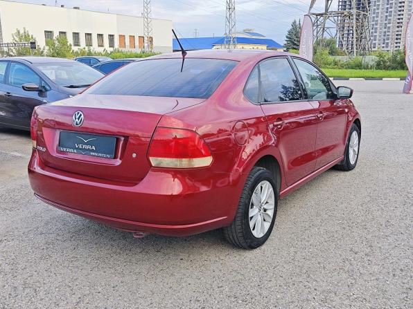 Volkswagen Polo V с пробегом 2013 года, цена 790 000 рублей, 111990 км, седан, Автокод Объявления