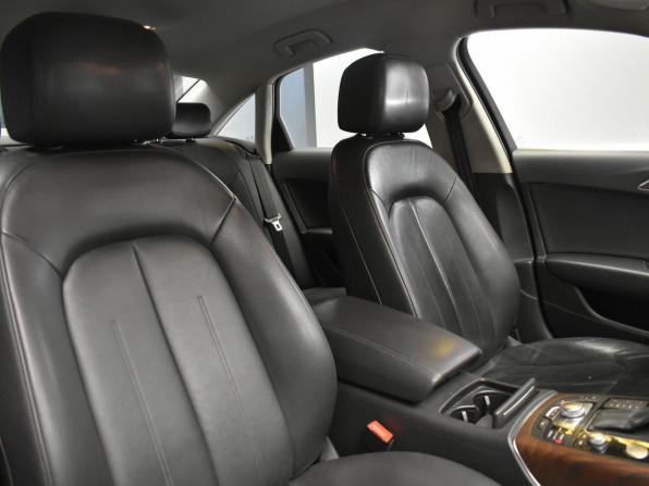 Audi A6 IV (C7) Рестайлинг с пробегом 2015 года, цена 1 520 000 рублей, 262000 км, седан, Автокод Объявления