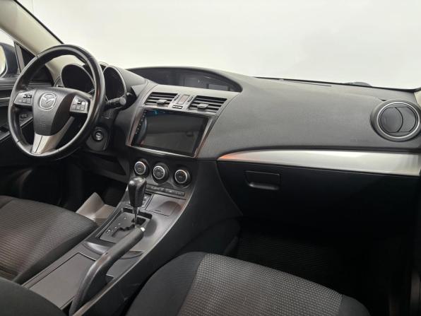 Mazda 3 II (BL) Рестайлинг с пробегом 2012 года, цена 890 000 рублей, 207374 км, хэтчбек, Автокод Объявления