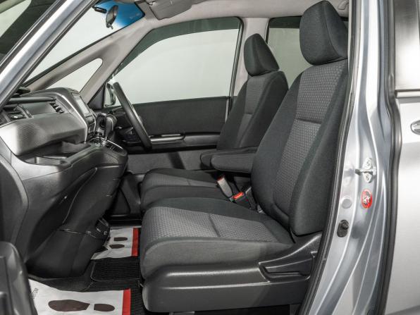 Honda Freed II с пробегом 2018 года, цена 1 375 000 рублей, 119526 км, компактвэн, Автокод Объявления