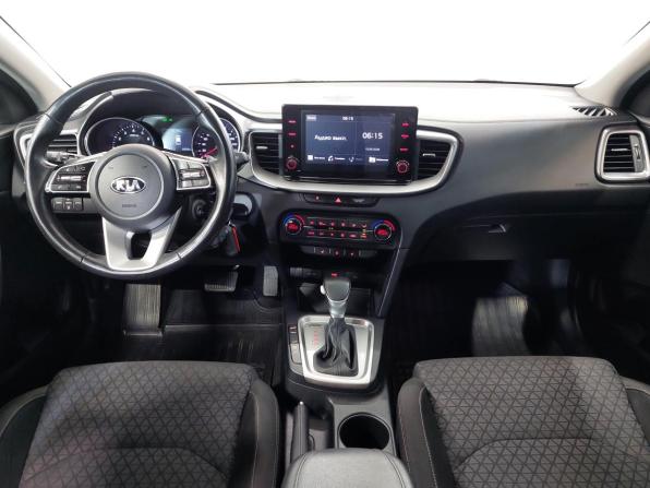 Kia XCeed I с пробегом 2020 года, цена 1 860 000 рублей, 87500 км, хэтчбек, Автокод Объявления