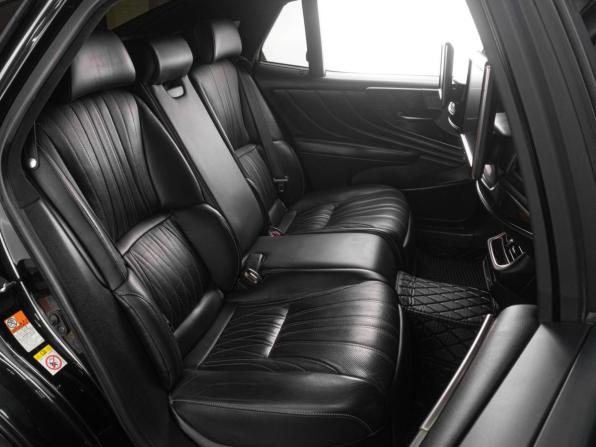 Lexus LS V с пробегом 2018 года, цена 5 300 000 рублей, 268568 км, седан, Автокод Объявления