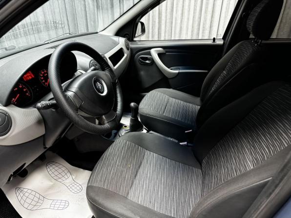 Renault Logan I Рестайлинг с пробегом 2011 года, цена 450 000 рублей, 169734 км, седан, Автокод Объявления