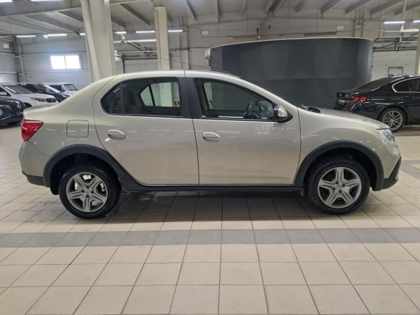 Renault Logan II Рестайлинг с пробегом 2019 года, цена 1 099 000 рублей, 83271 км, седан, Автокод Объявления