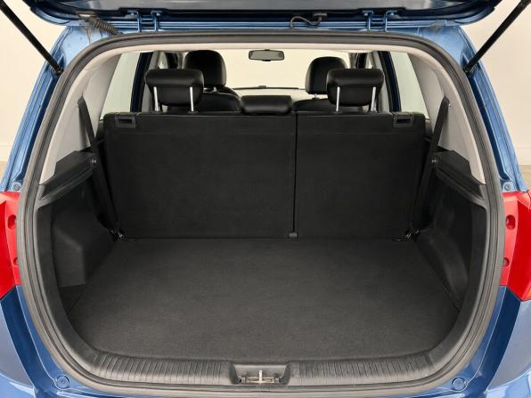 Kia Venga I с пробегом 2012 года, цена 737 000 рублей, 267331 км, минивэн, Автокод Объявления