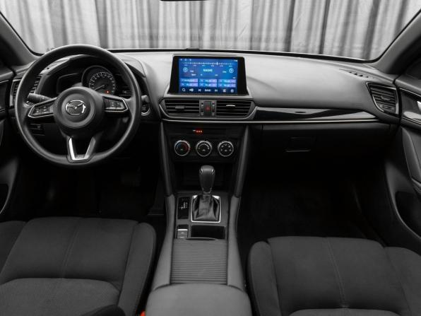 Mazda CX-4 I Рестайлинг с пробегом 2023 года, цена 2 695 000 рублей, 35423 км, внедорожник, Автокод Объявления