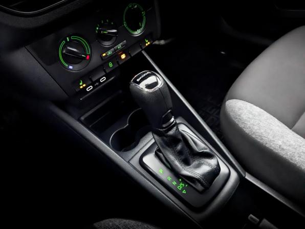 Skoda Rapid II с пробегом 2021 года, цена 1 715 000 рублей, 69993 км, лифтбек, Автокод Объявления