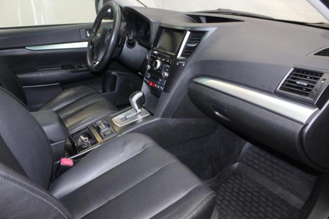 Subaru Outback IV Рестайлинг с пробегом 2012 года, цена 1 499 000 рублей, 251172 км, универсал, Автокод Объявления