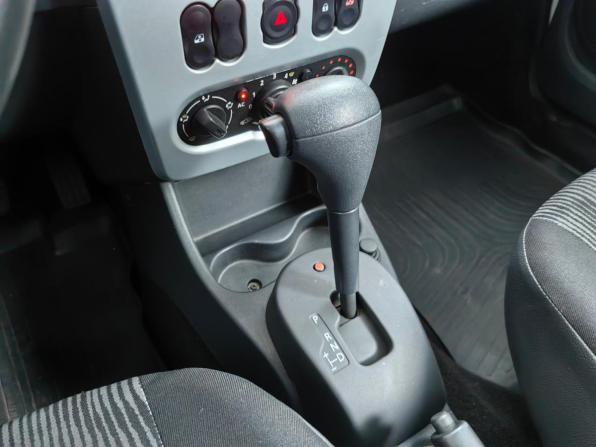 Renault Sandero I с пробегом 2012 года, цена 515 000 рублей, 213145 км, хэтчбек, Автокод Объявления
