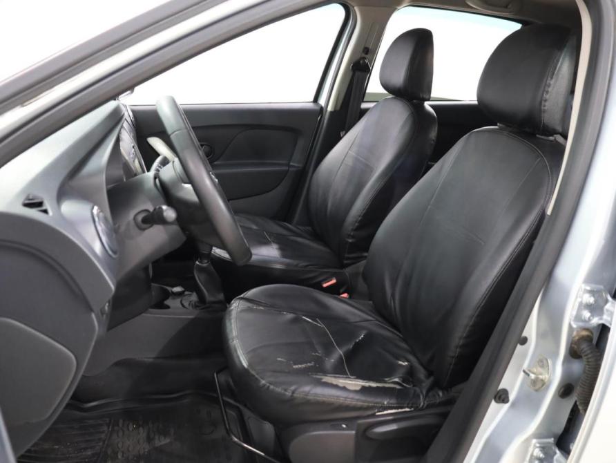 Renault Logan II Рестайлинг Ростов-на-Дону  - изображение 10