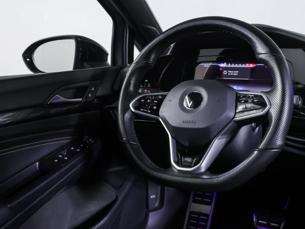 Volkswagen Golf VIII с пробегом 2021 года, цена 2 750 000 рублей, 42350 км, хэтчбек, Автокод Объявления