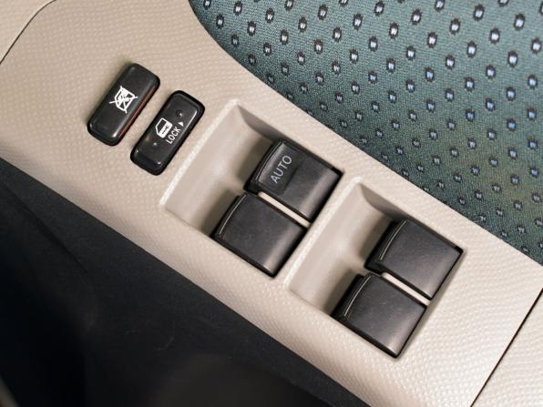 Toyota Vitz II (XP90) с пробегом 2006 года, цена 499 999 рублей, 193995 км, хэтчбек, Автокод Объявления