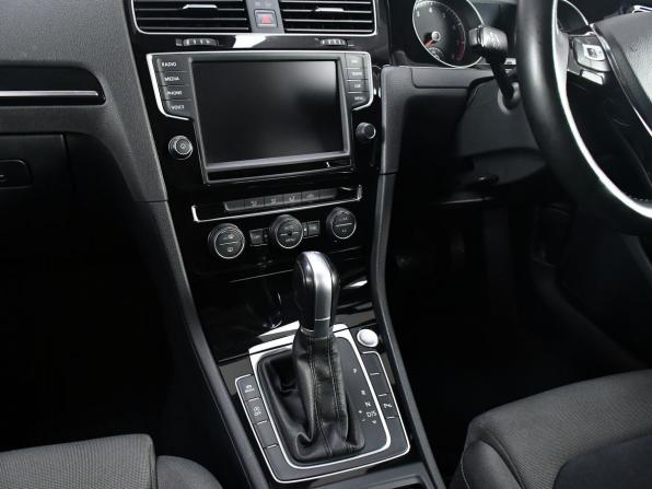 Volkswagen Golf VII с пробегом 2014 года, цена 1 265 000 рублей, 81363 км, универсал, Автокод Объявления