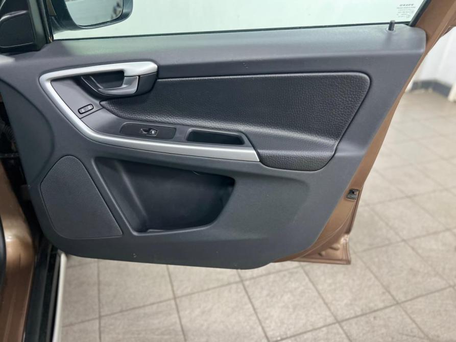 Volvo XC60 I Санкт-Петербург  - изображение 22