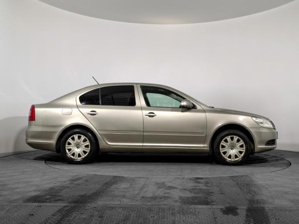 Skoda Octavia II (A5) Рестайлинг с пробегом 2011 года, цена 489 000 рублей, 329818 км, лифтбек, Автокод Объявления