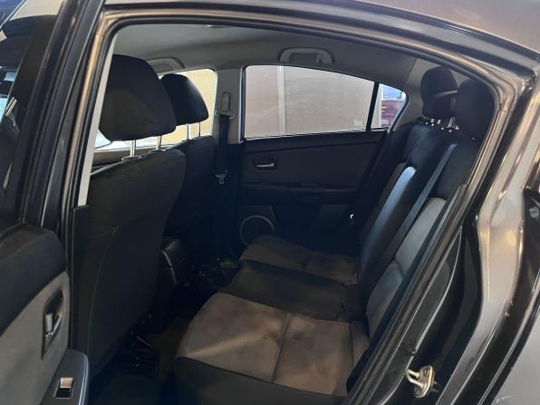 Mazda 3 I (BK) Рестайлинг с пробегом 2006 года, цена 236 000 рублей, 733166 км, седан, Автокод Объявления