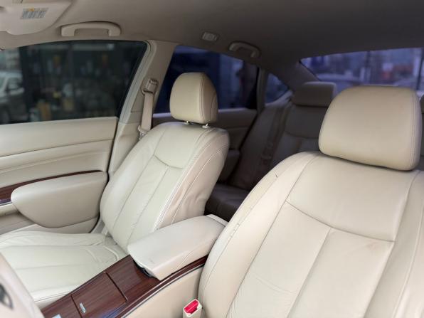 Nissan Teana II Рестайлинг с пробегом 2011 года, цена 1 099 000 рублей, 221168 км, седан, Автокод Объявления