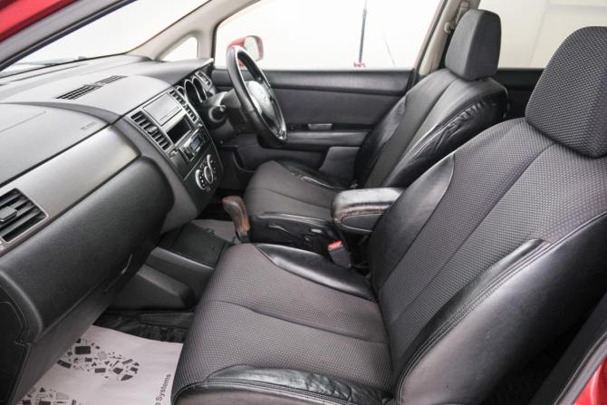 Nissan Tiida I с пробегом 2005 года, цена 449 000 рублей, 262144 км, хэтчбек, Автокод Объявления