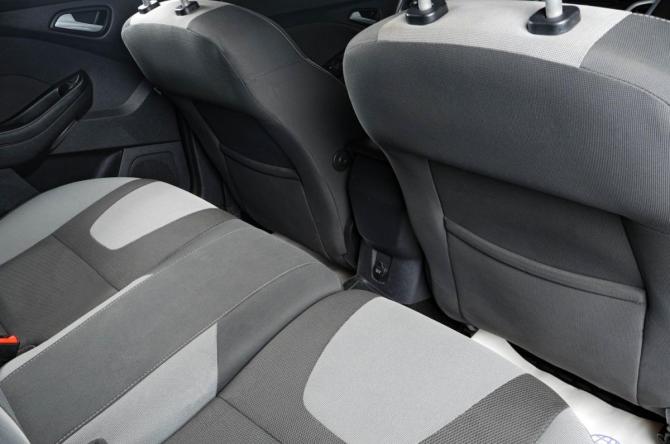 Ford Focus III с пробегом 2013 года, цена 989 000 рублей, 199000 км, универсал, Автокод Объявления