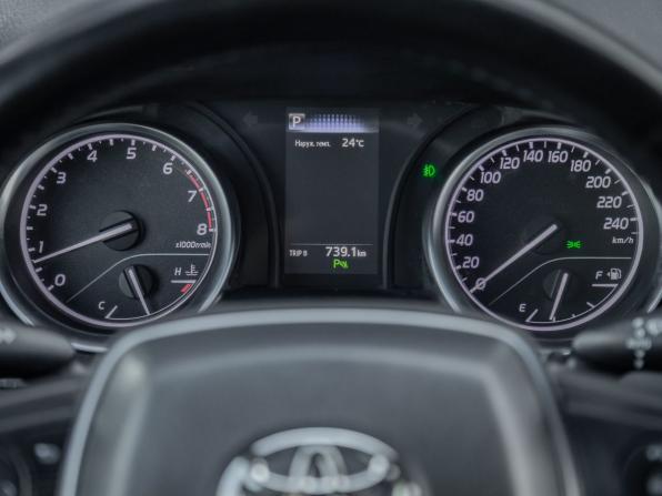 Toyota Camry VIII (XV70) с пробегом 2020 года, цена 2 810 000 рублей, 155714 км, седан, Автокод Объявления