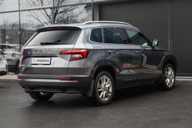 Skoda Karoq I с пробегом 2021 года, цена 2 260 000 рублей, 136653 км, внедорожник, Автокод Объявления