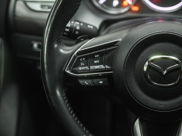 Mazda 6 III (GJ) Рестайлинг с пробегом 2017 года, цена 1 829 000 рублей, 165555 км, седан, Автокод Объявления