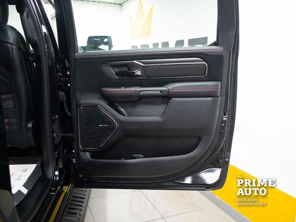 Ram 1500 V Рестайлинг с пробегом 2025 года, цена 13 699 000 рублей, 32 км, offers.body_type.unknown, Автокод Объявления