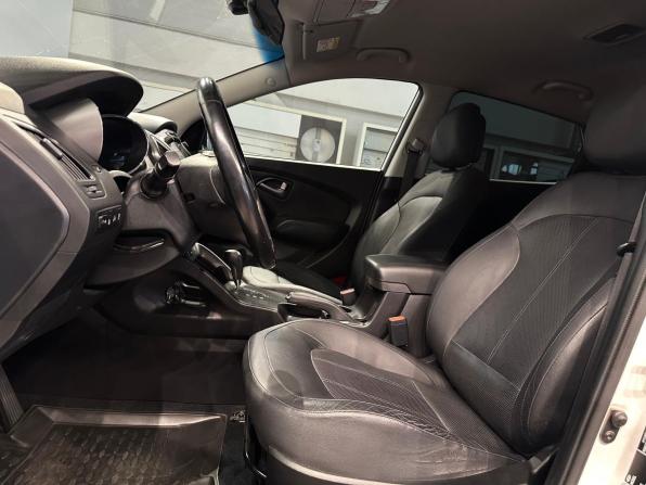 Hyundai ix35 I Рестайлинг с пробегом 2015 года, цена 1 537 000 рублей, 143088 км, внедорожник, Автокод Объявления