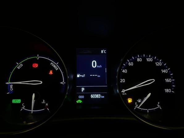 Toyota C-HR I Рестайлинг с пробегом 2019 года, цена 1 630 000 рублей, 60000 км, внедорожник, Автокод Объявления